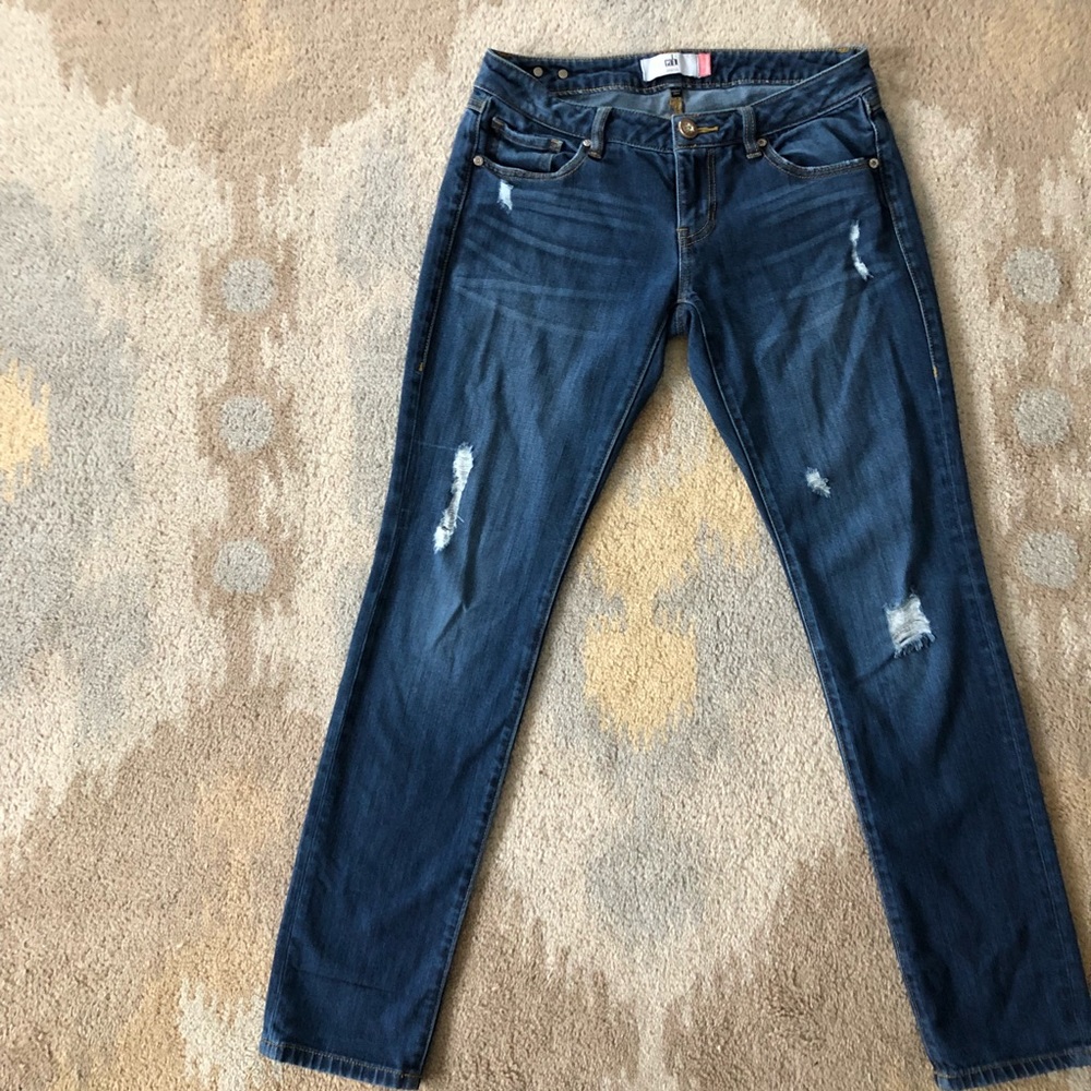 CAbi | slim boyfriend distressed jeans | 2